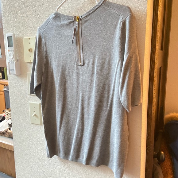 Philosophy Short Sleeved Cardigan with Gold Back Zip - Picture 3 of 6